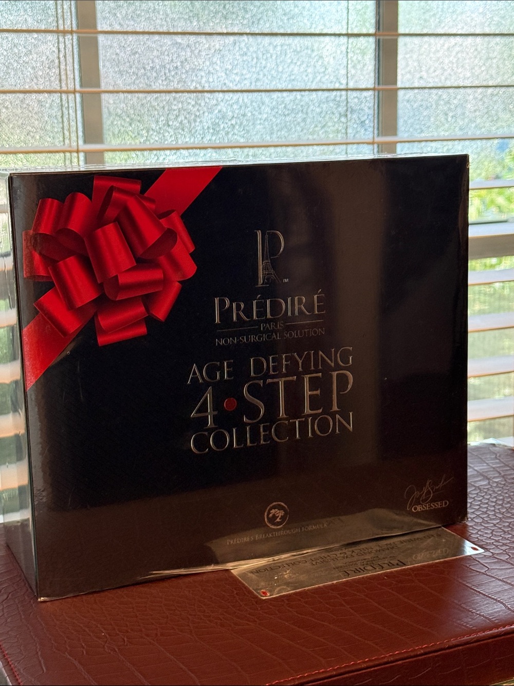 Prédiré Age Defying 4-Step Collection - Black with Red Accent
